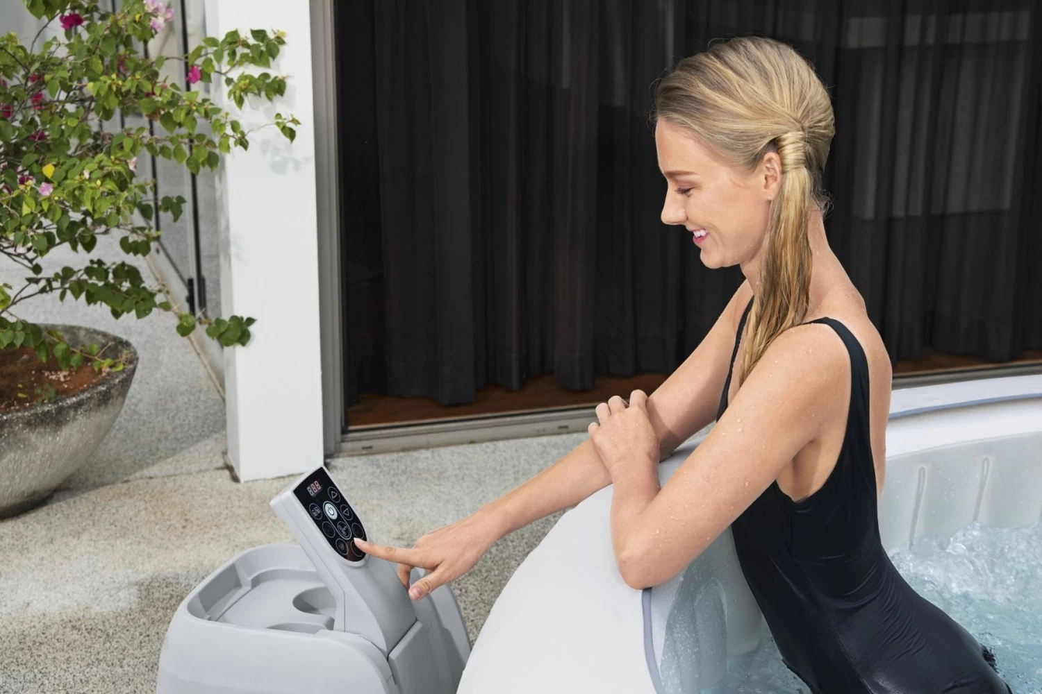 Lay-Z-Spa Paris Airjet 8 Lay-Z-Spa Paris Airjet - Image 8